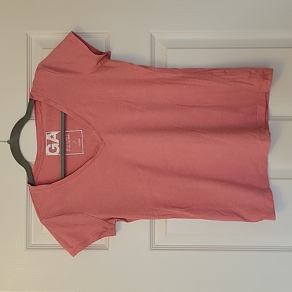 Pink V-Neck Garage Tee Size L